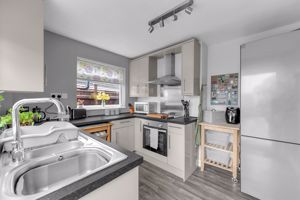 Photo 16- click for photo gallery